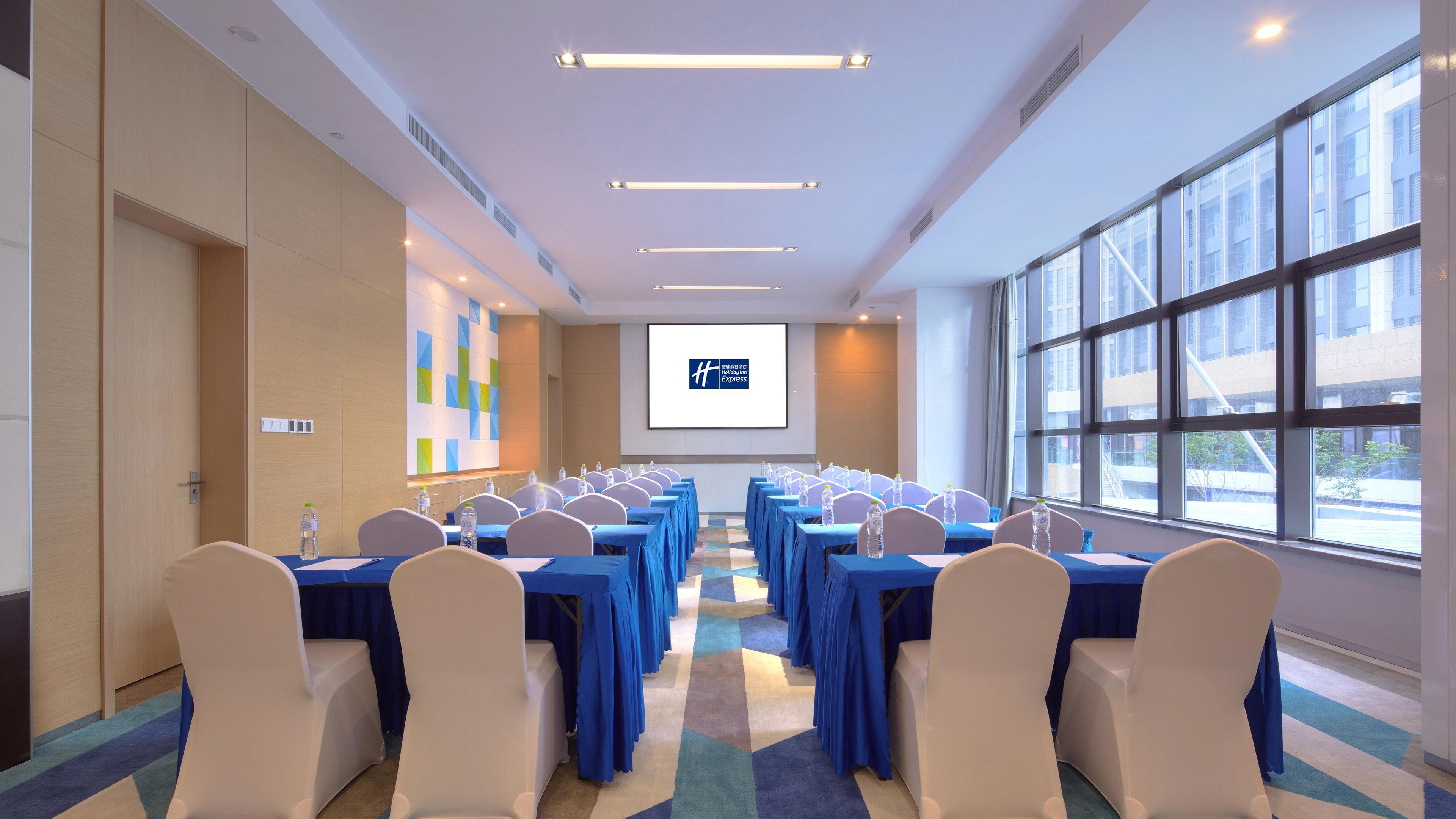 Holiday Inn Express - Qingdao West Coast By Ihg Eksteriør bilde