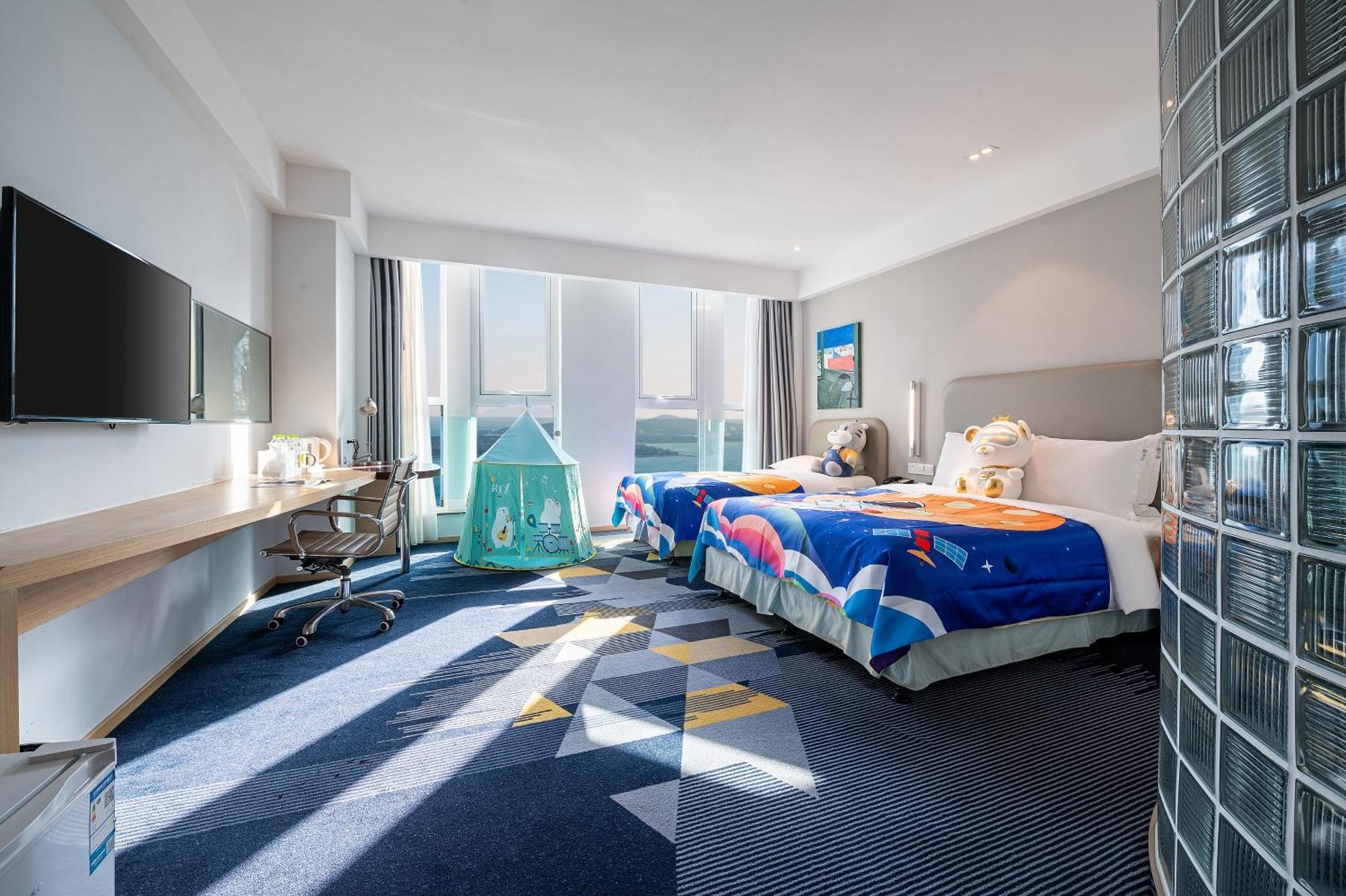 Holiday Inn Express - Qingdao West Coast By Ihg Eksteriør bilde
